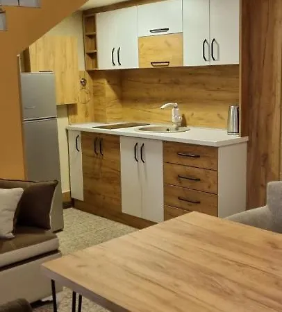 아파트 Apartman Zlatna Zita Pale *